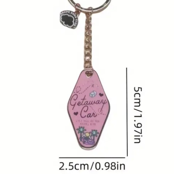 GETAWAY CAR KEY CHAIN TS THEMED KEYCHAIN - Picture 4 of 12